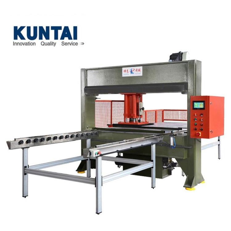 造花カッティングマシン